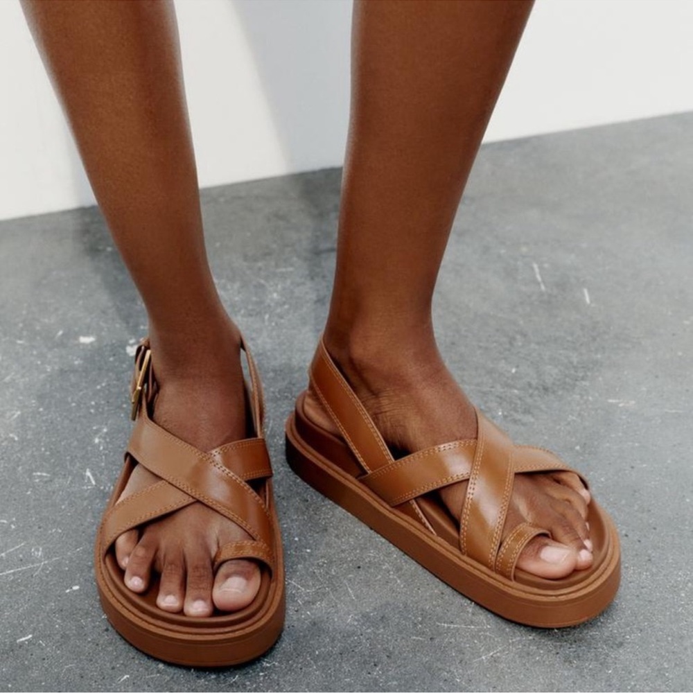 Zara Brown Minimalist Sandals gladiator brand new
